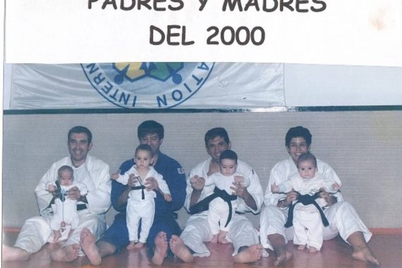 Adultos -PADRES Y MADRES DEL 2000-1920 _Comp