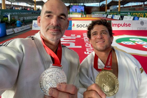 CARLOS SUBCAMPEON DEL MUNDO Y ANGEL CAMPEON DEL MUNDO DE VETERANOS.-1920_Comp