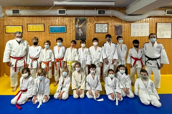 Niños-Jov-ALUMNOS ALEVINES E INFANTILES-Comp